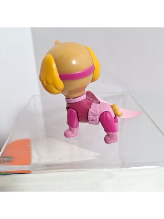 Paw Patrol Super Pups Action Figures Set Skye And Rocky Mini Figures With Capes - Picture 6 of 16